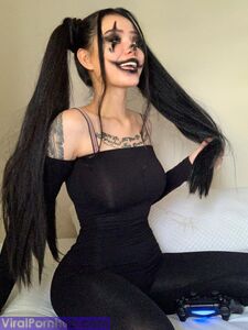 Bella Poarch Sexy Photos