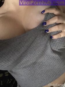 mini loona Onlyfans Leaks Latest Photoset