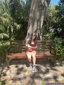 BelleDelphine Candid Holiday Photos Latest Onlyfans Premium Leaks