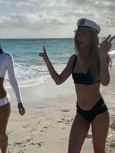 Rachel Cook Nude Outdoor Beach BTS Video Leaked