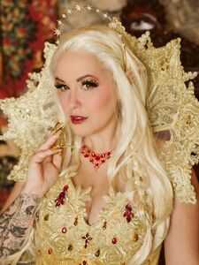 Meg Turney Advent Calendar Day 1: Loot Elf Fully Topless And Pussy Showing Onlyfans Leaked Photos