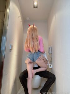 Hidori Rose - Power Casual