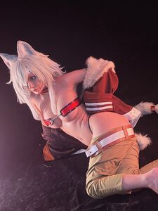 Umeko J - Ghislaine Dedoldia Cosplay