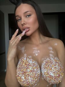 Glamorous OnlyFans doll Monomur Fit playing with her hot large breasts