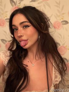 Twitch streamer Mushyee naked photos