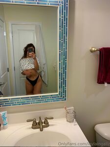 Super cute KillTony comedian Leyla Ingalls go follow and show some love!